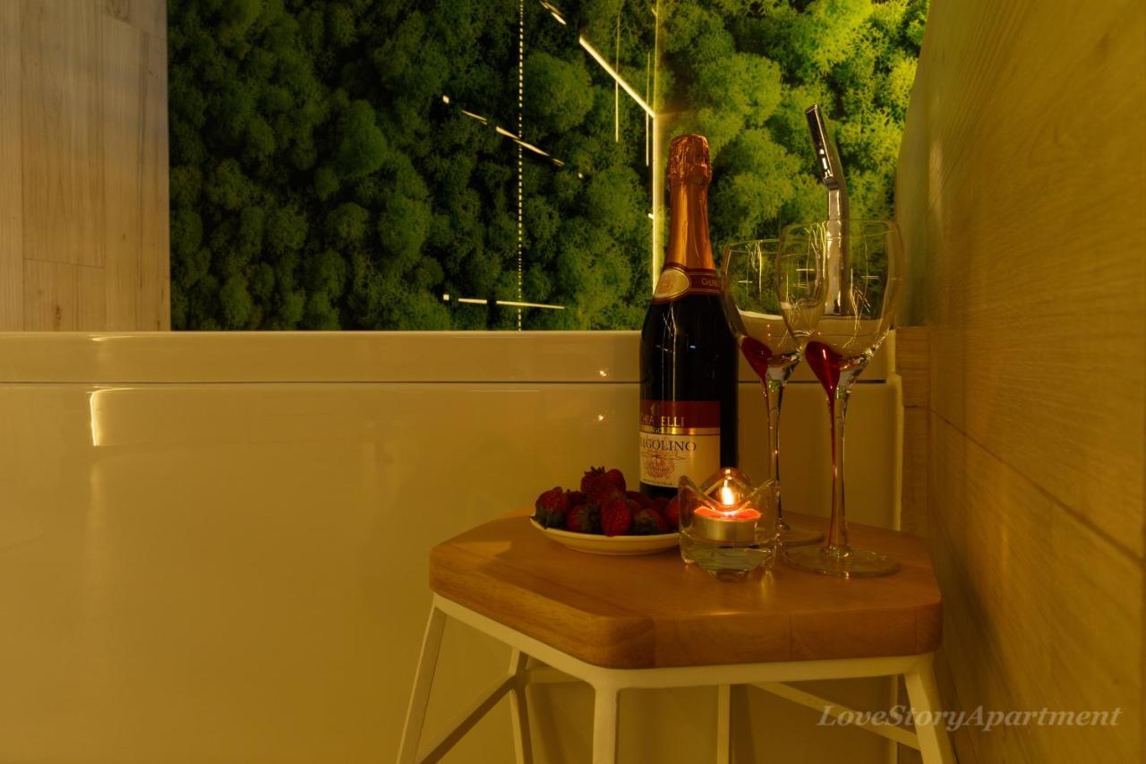 Luxury Apartments «Love Story» Ivano-Frankivsk Exteriör bild